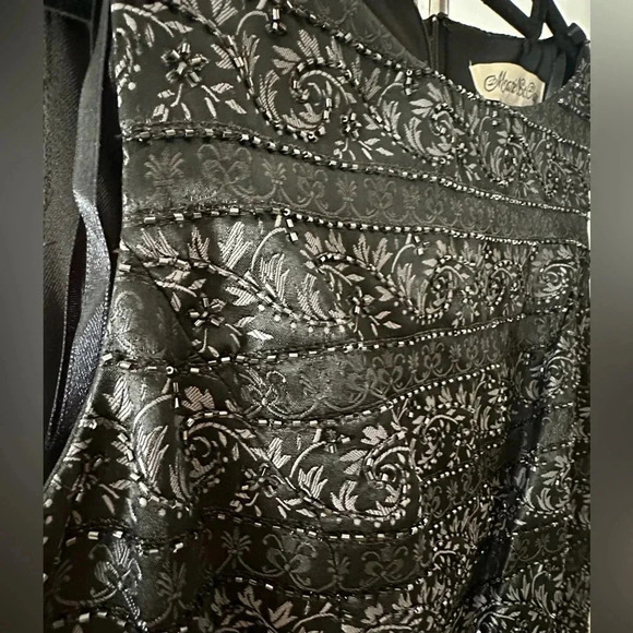 Marie T. Claire elegant sequined black dress size 8 - Picture 7 of 10